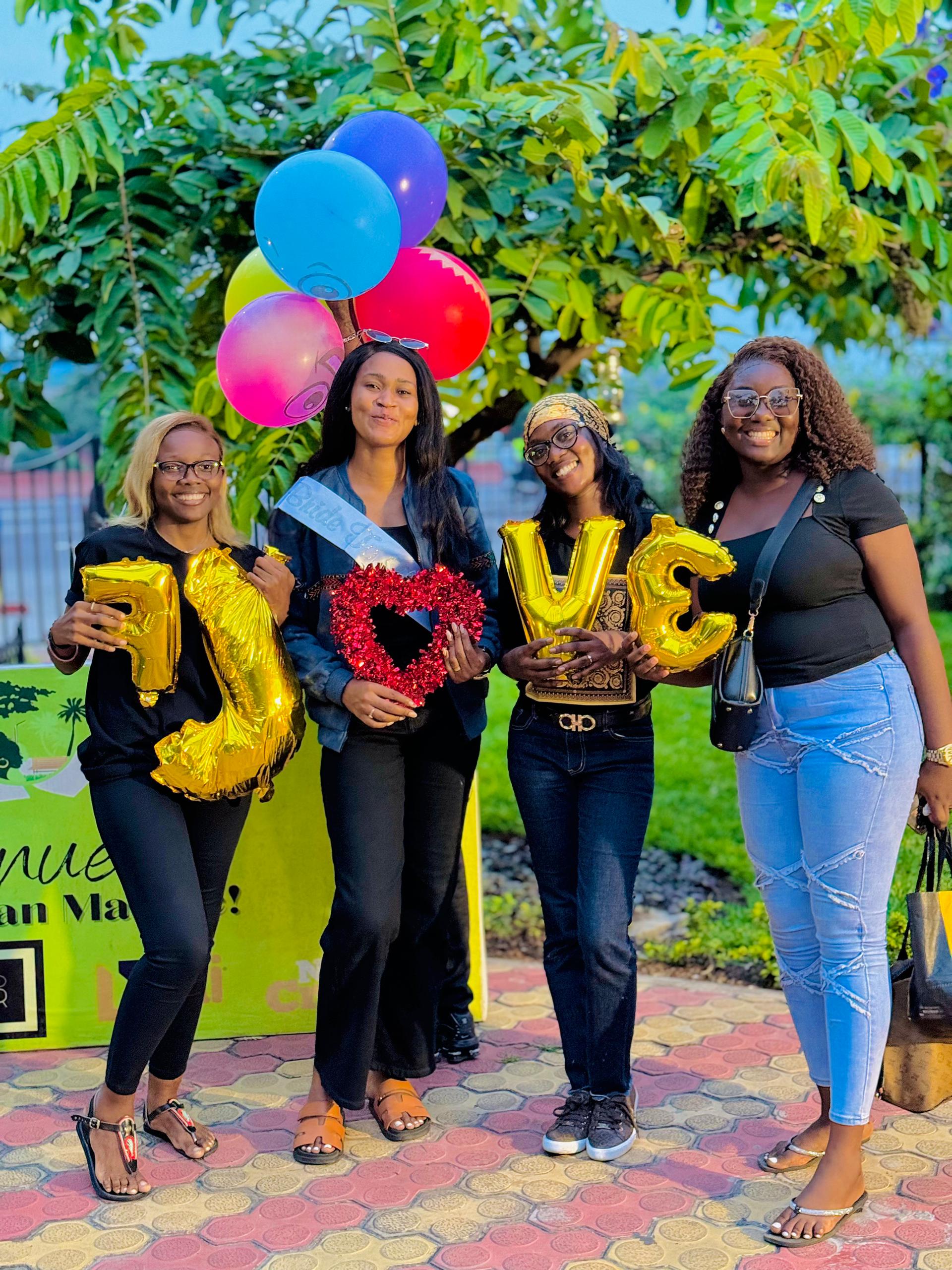 Enterrement de Vie de Jeune Fille (EVJF)